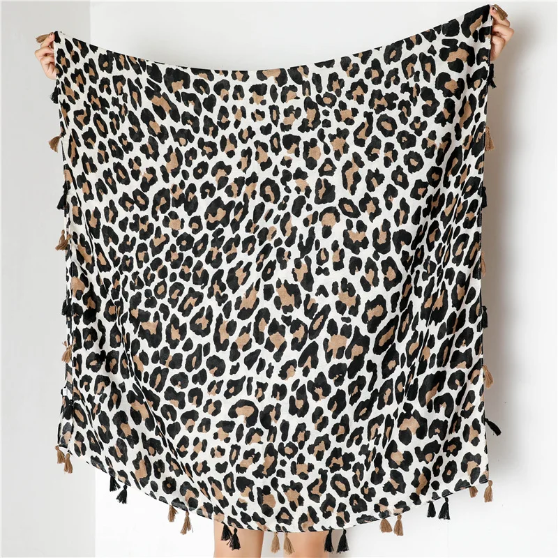 2025 herbst Winter Leopard Dot Quaste Viskose Schal Schal Frauen Drucken Halstuch Snood Luxus Marke Foulards Moslemisches Hijab Sjaal – Detail 7