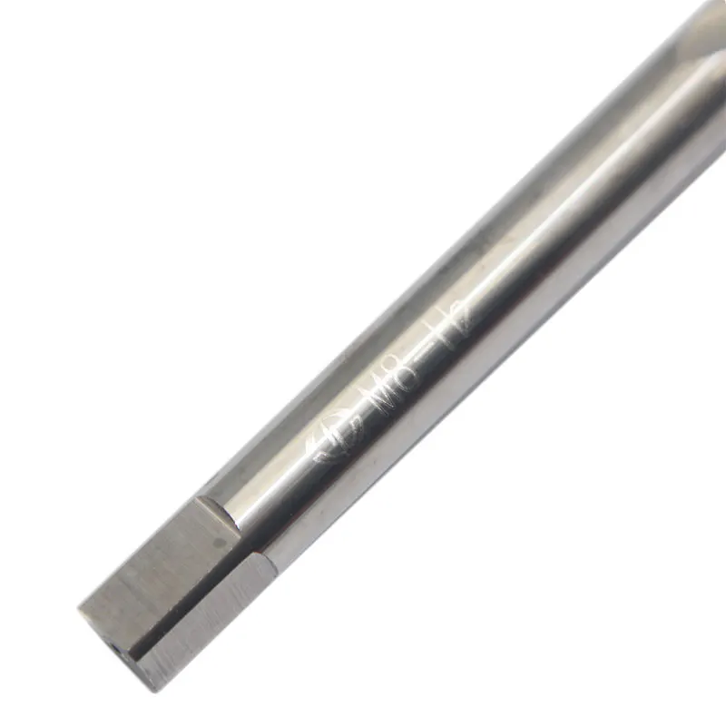 1 pc M8 Torneira Espiral Carboneto Sólido Torneiras de Rosca do parafuso Da Máquina Mão Direita Passo 1mm 1.25mm Torno CNC ferramenta de Perfuração de Metal Com Rosca