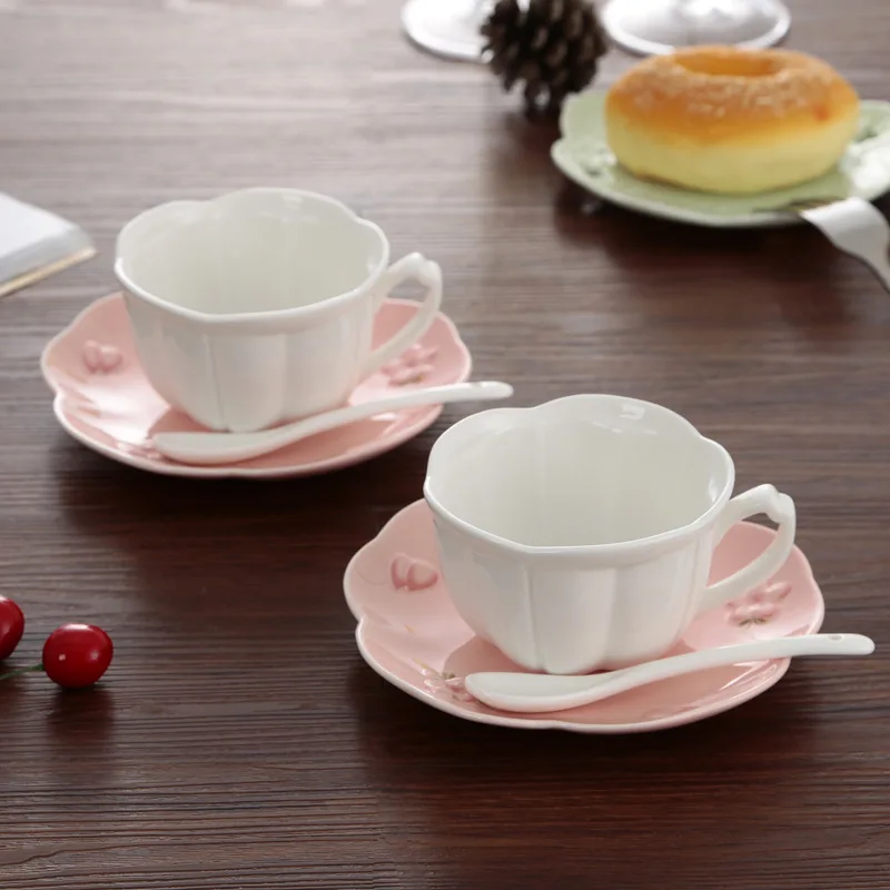 Ceramic Mug Tea Cup Plate Spoon Set Coffee Cups Tumbler Sakura Shape Afternoon Tea Cups Set Petal Coffee Cups Drinkware 6pcs/set