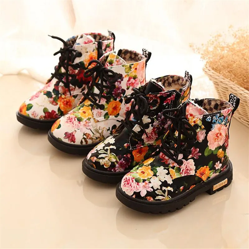 Botas de nieve con estampado de flores para niños y niñas, zapatos de cuero PU, botines con cremallera, moda de otoño e invierno