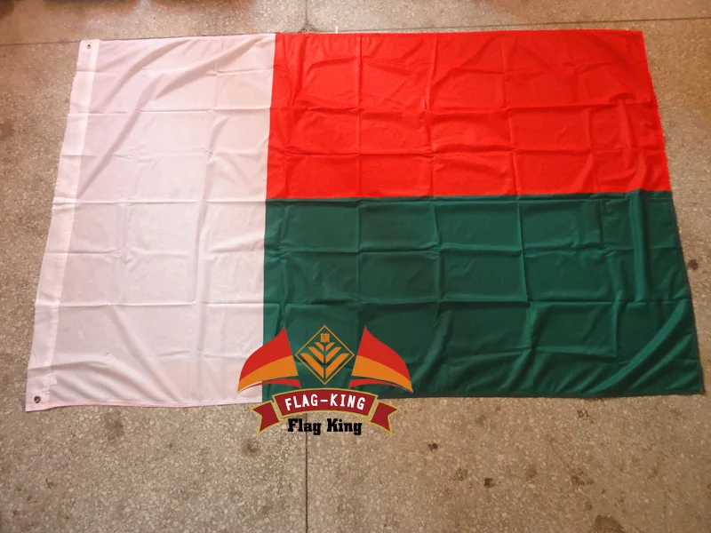 Madagascar national flag,120g/m2 knitted polyster  ,120*180CM,Windbreak, Anti-UV,Digital Printing,flag king