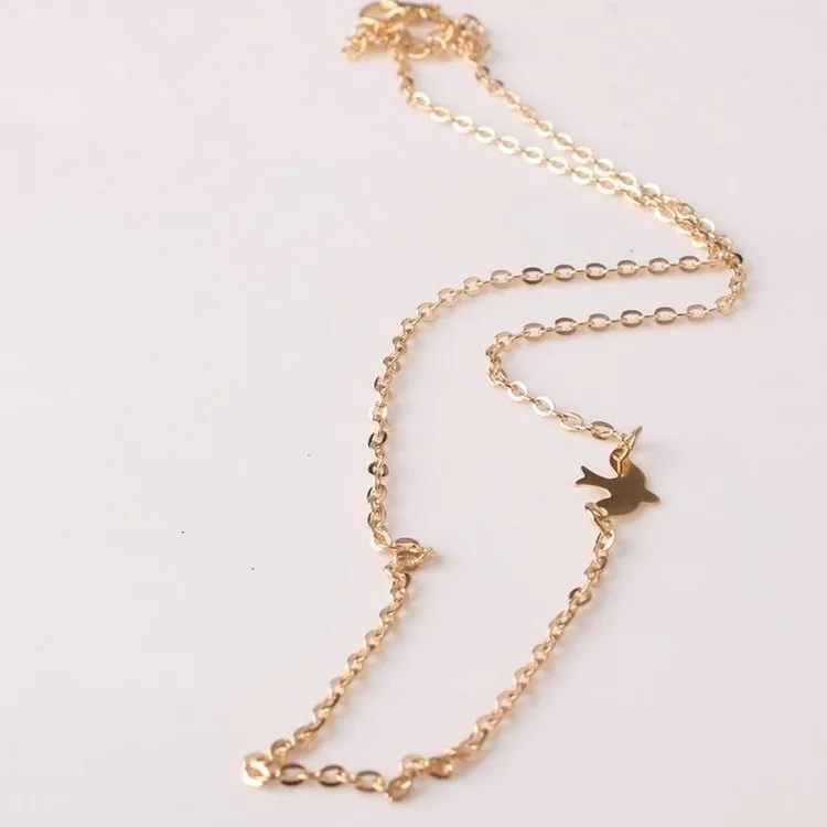 2019 New Fashion Handmade Jewelry Necklace Summer Simple Wild Lady Double Peace Pigeon Gold Necklace Wholesale Gift