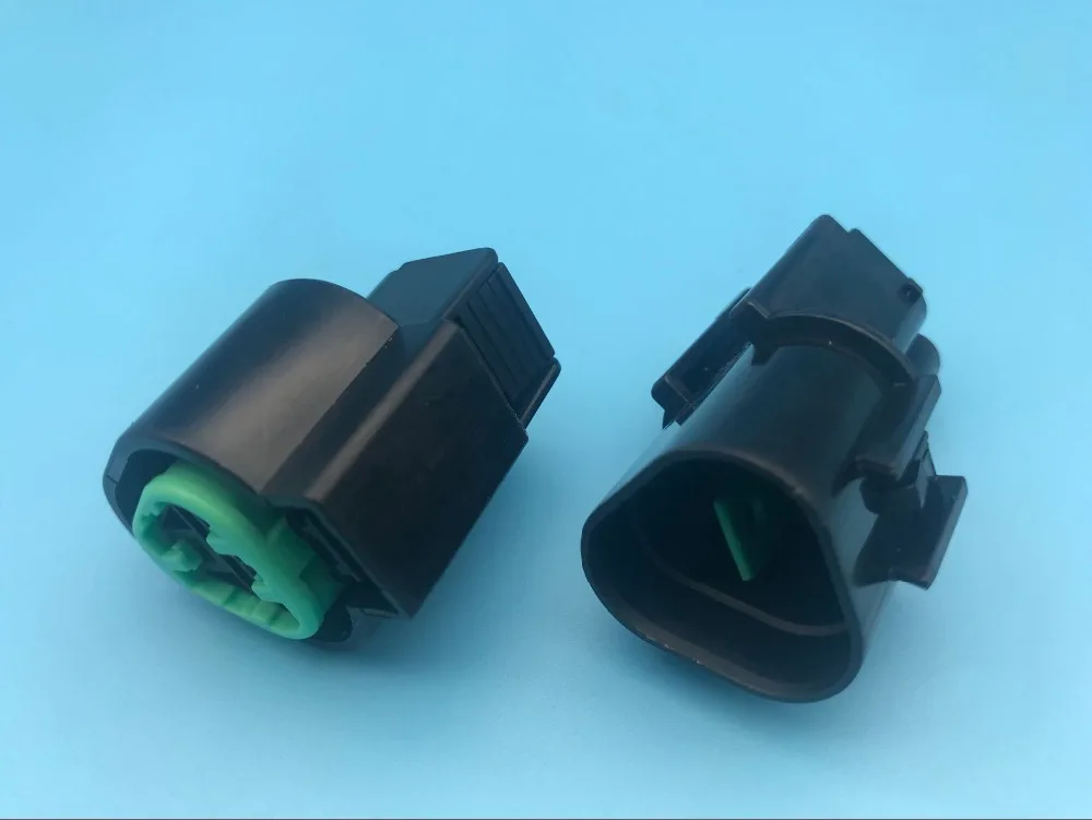 

Free shipping 3 Pin KUM PB625-03027 PB621-03020 Female And Male Auto Connector Headlight Socket