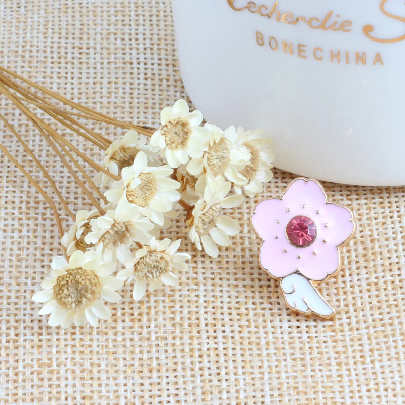 11 Style Sakura Star Wings Bowknot Rhinestone Brooch Heart Badge Jackets Brooches For Women Enamel Pin Metal Accessories Jewelry
