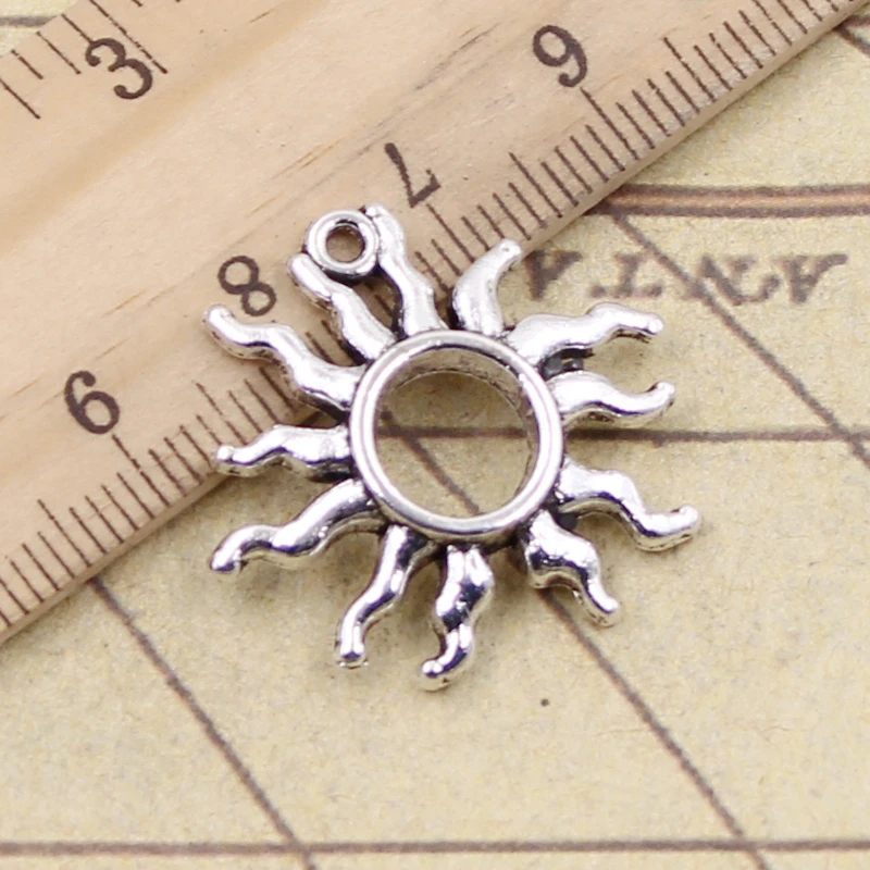 10 sztuk Charms Sun Sunshine 25x26mm tybetański kolor srebrny wisiorki antyczne tworzenie biżuterii DIY Handmade Craft