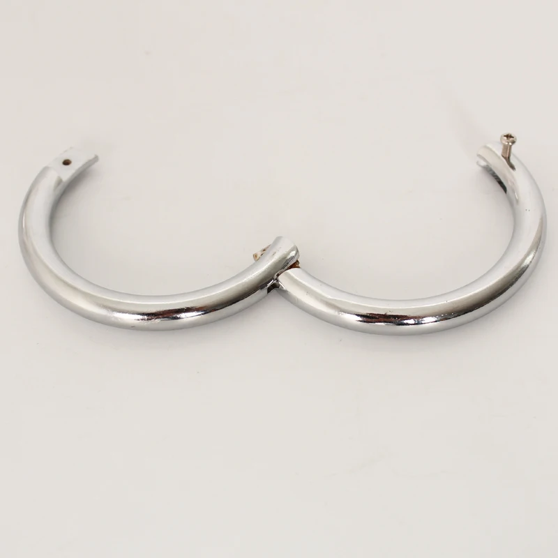 

Carbon Steel Cattle Nose Bullring for Dairy Farm Cow Nose Ring Leader Use