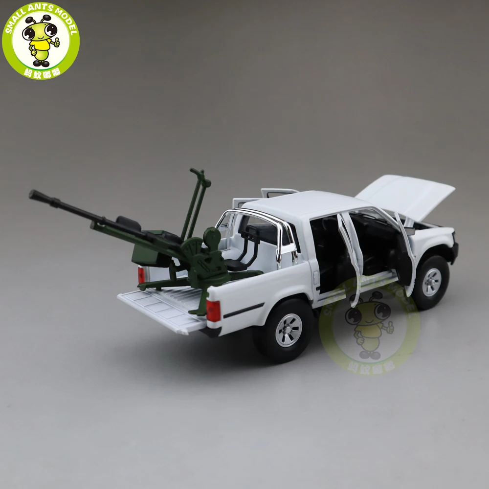 1/32 JKM Hilux Pickup Truck With Anti-tank Gun Diecast Model Car Toys Kids Sound Light Gifts