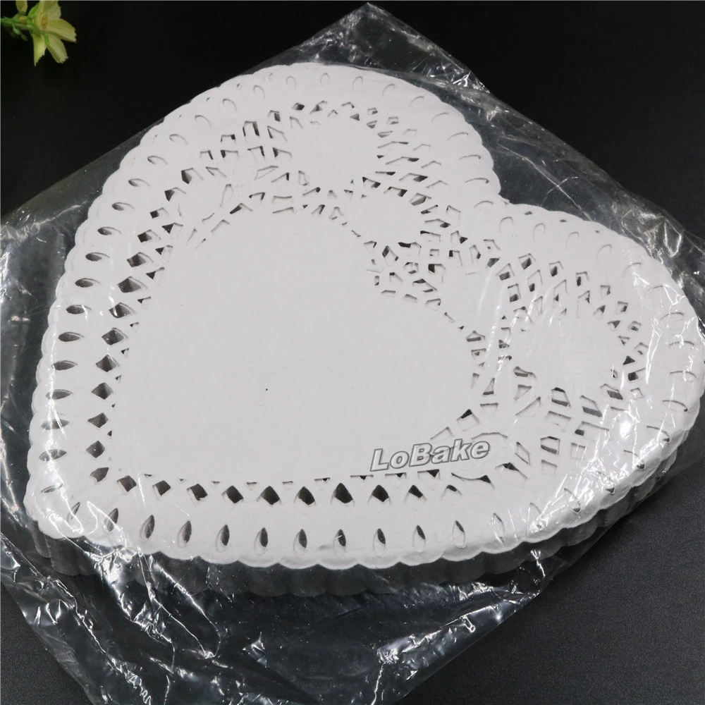 (250pcs/pack) New 8 inches heart  hollow design lace flower paper doilies placemat crafts for wedding party decoration supplies