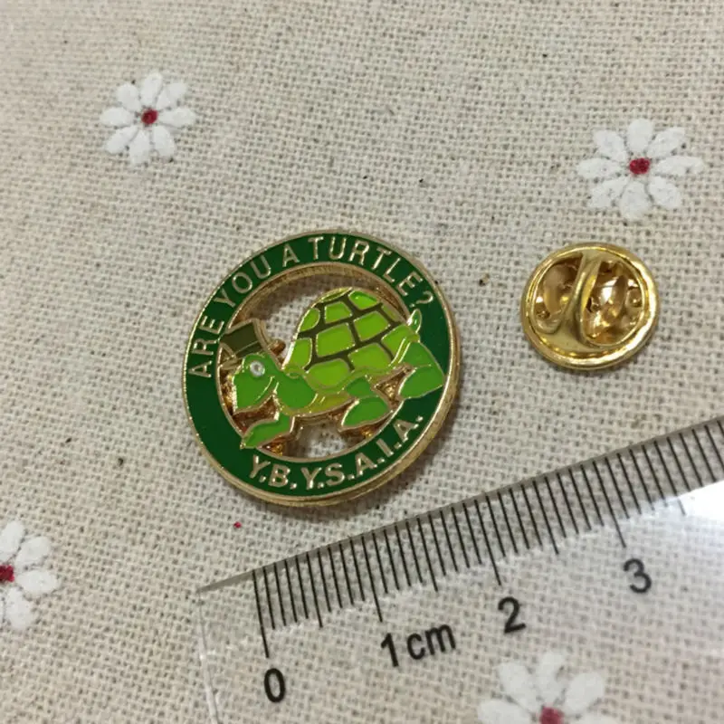 

100pcs custom masonic lapel pin green brooches Are you a turtle Y.B.Y.S.A.I.A. Freemason metal craft badges for masonry charity