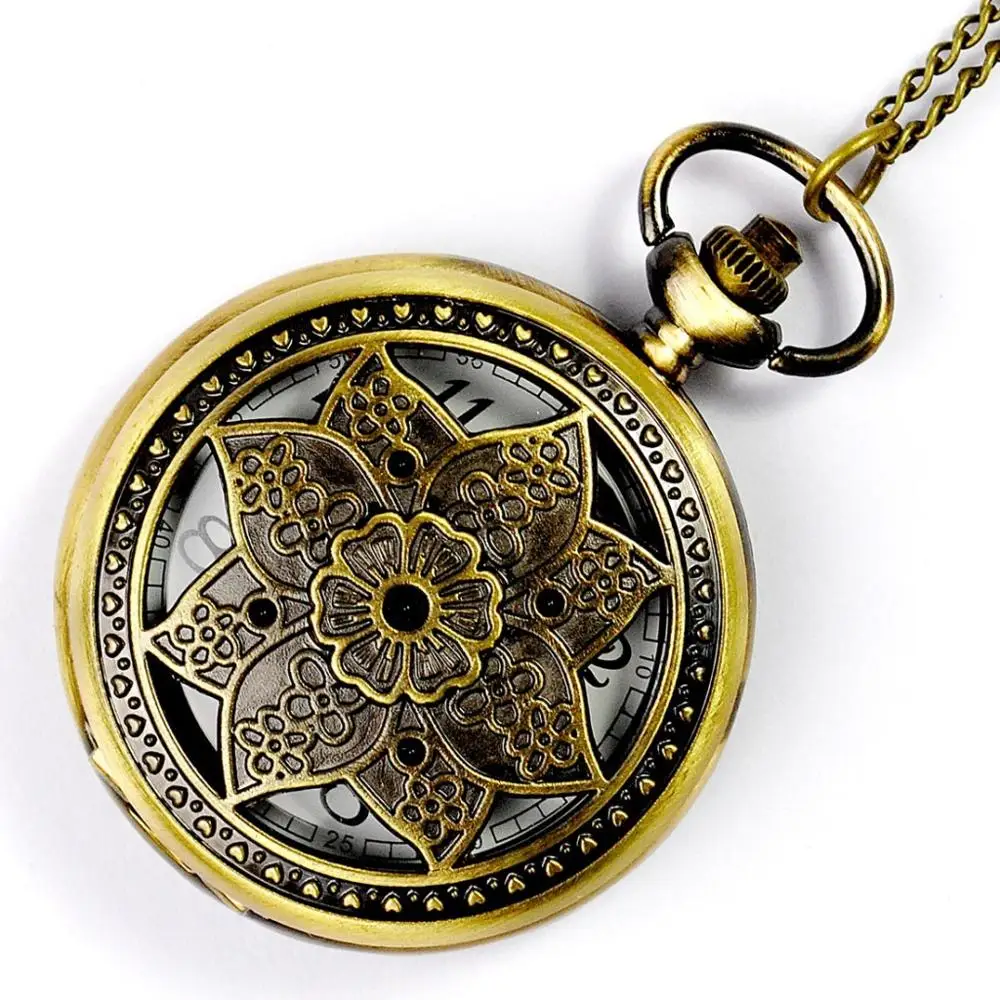 New Pocket Watch Batch Classical Large Maple Leaf  Retro Huai Palace Wind Flip Pocket Watch with Necklace