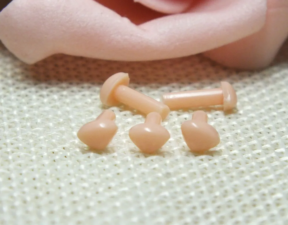 Free Ship 50pcs 4.5mm Pink Safety Noses Doll Noses/Toy Noses