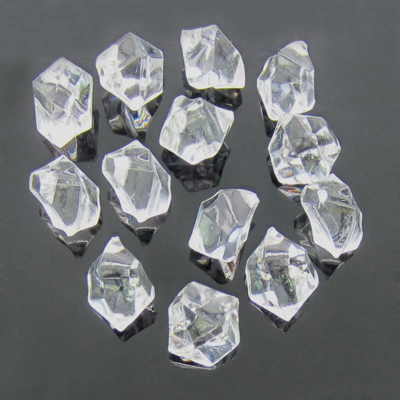 50pcs Clear acrylic diamond faceted beads for party favors table scatter vases filler pirate gems supplies DIY decorations 12mm