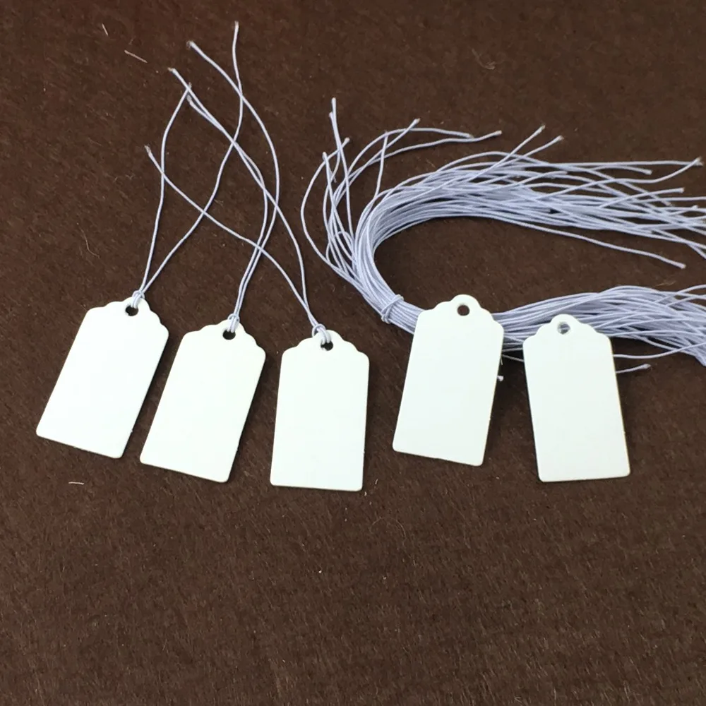 200pcs White 4x2cm Price Tags+200pcs Strings Blank Small Retangle Scalloped Hang Gift/Price Tag Retro DIY Tags Label for gifts