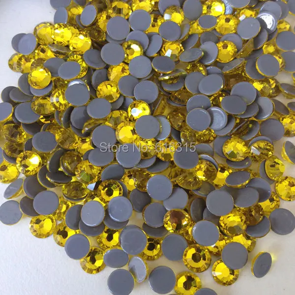 Rhinestones with extremely shiny super cutting color effetcs for clothing decoration ss20 citrine