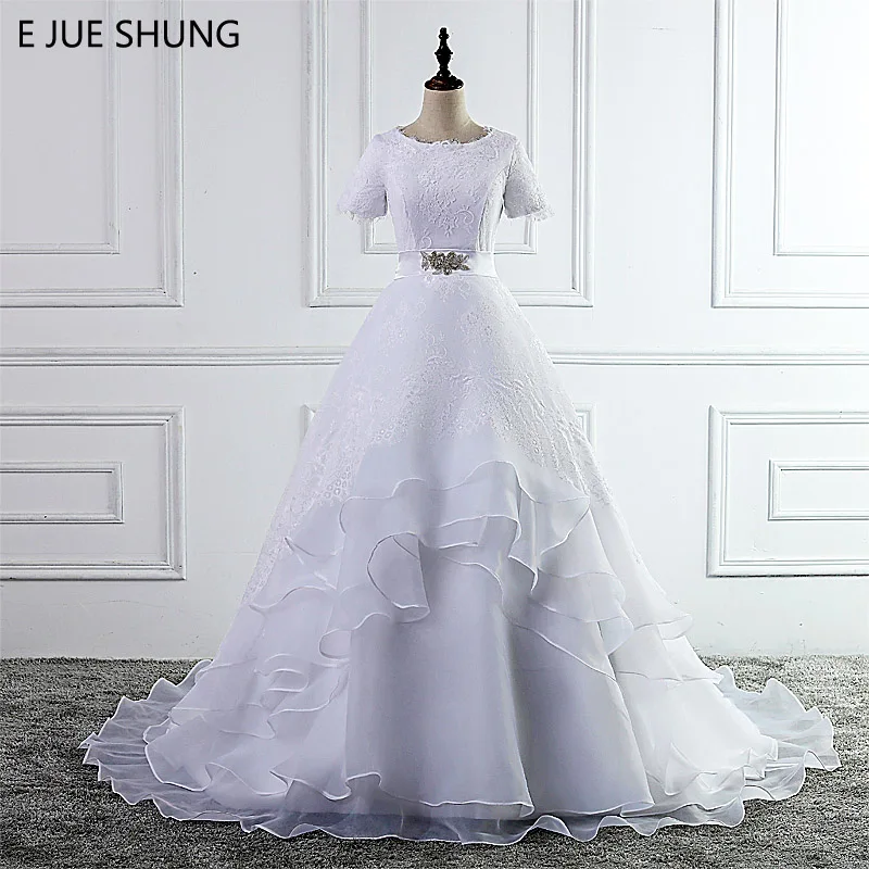 

E JUE SHUNG White Organza Lace Appliques Tiered Wedding Dresses Crystal Sashes Short Sleeves Ball Gown Muslim Bridal Dresses