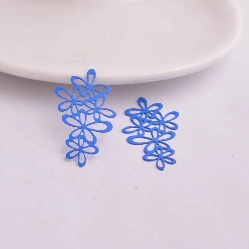 50 Stück AB2343 35mm*16mm Filigrane Anhänger Metall-Blumen Hohlanhänger Verbindungsstücke – Detail 10
