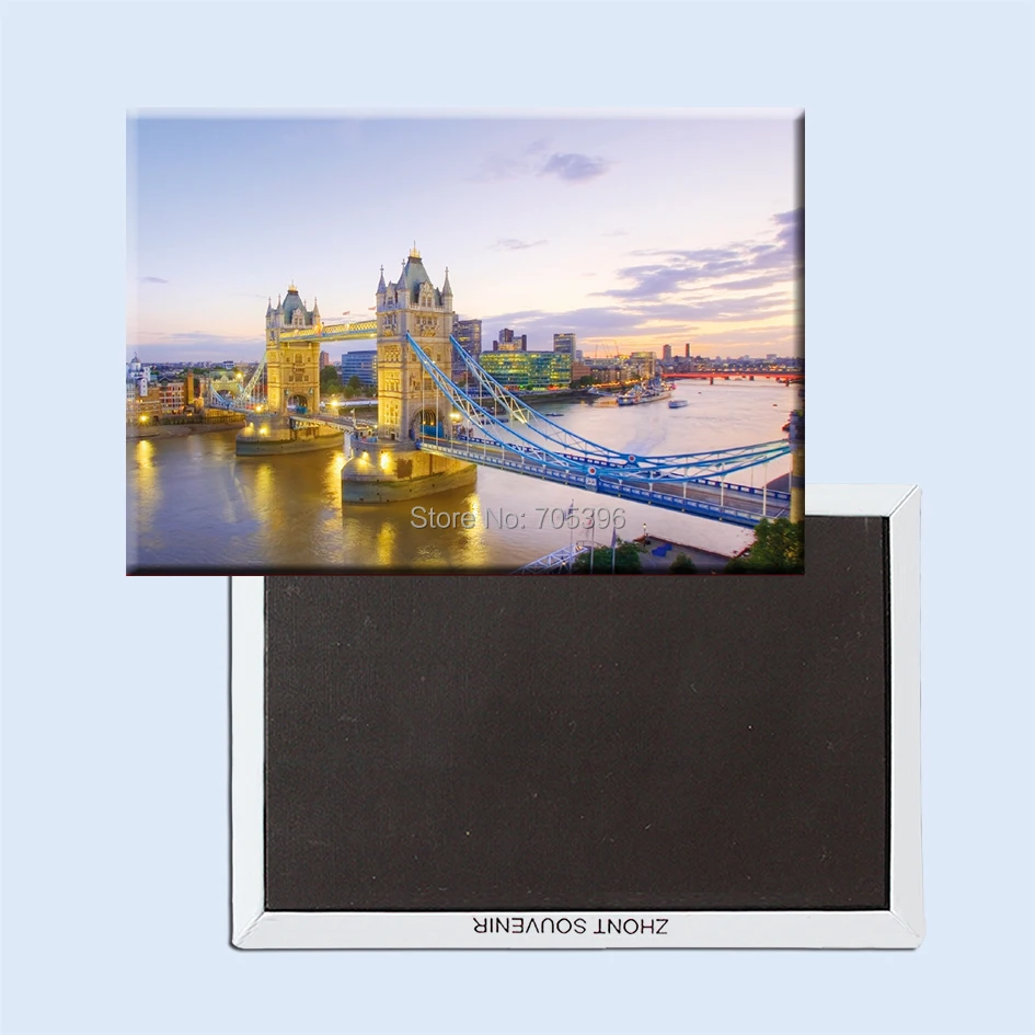 

Britain, River Thames and Tower Bridge at Dusk, London, England Fridge Magnets 20915