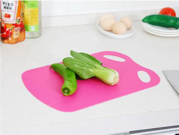 Hot sell  Plastic Cutting Boards Durable Kitchen Tool Non Slip Chopping Board Multi Color High Quality