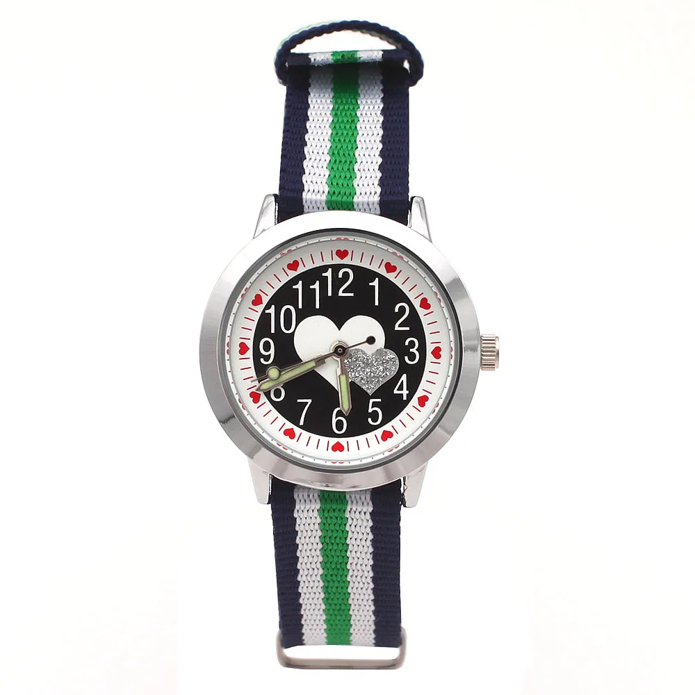 ساعة كوارتز للأطفال ، ساعة يد قماشية لطيفة للأولاد والبنات ، مع قرص قلب ، هدية للطلاب