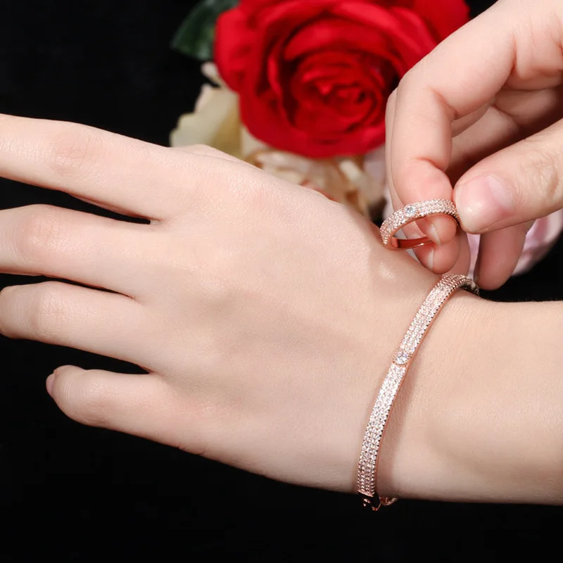 Pera Luxury Bridal …