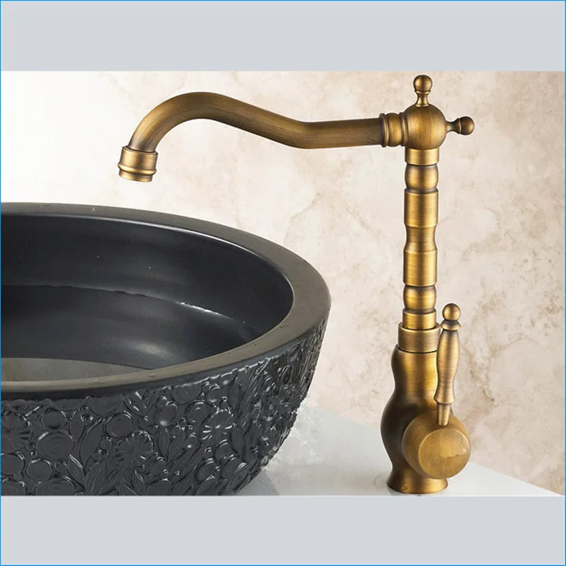 Grifo de bronce antiguo para cocina, grifería giratoria retro para lavabo de verduras, mezclador de agua fría y caliente, J14812