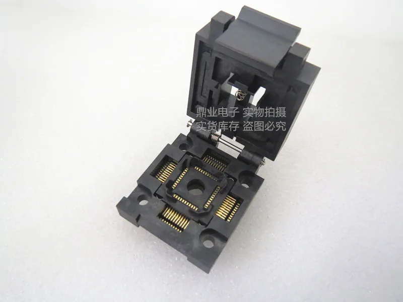 Clamshell FPQ-32-0.8-01 TQFP32 LQFP32 QFP32 IC Burning seat Adapter testing seat Test Socket test bench in the stock