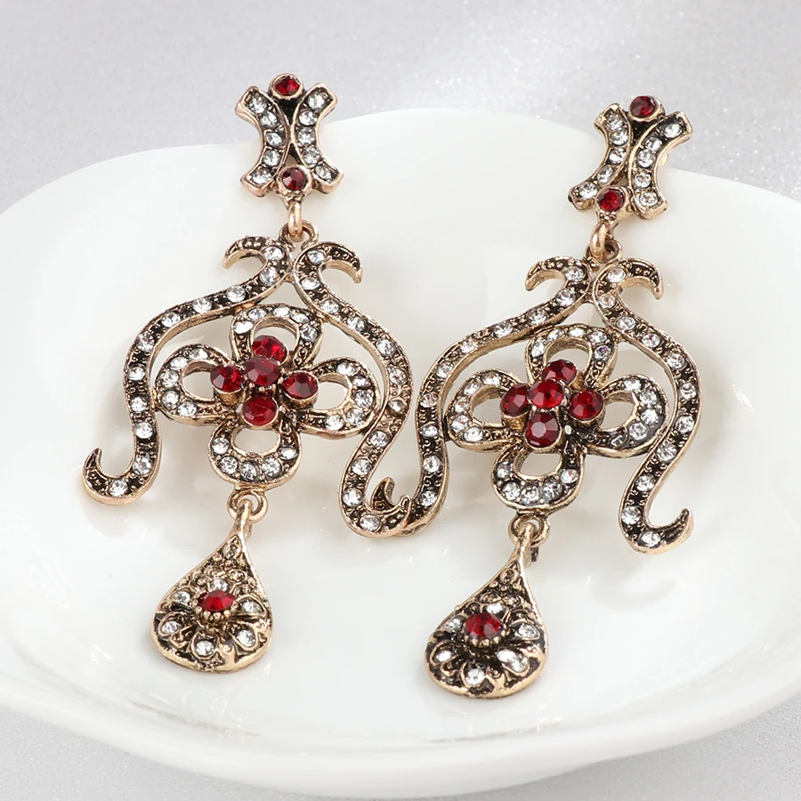 Bohemian Indian Long Earrings For Women Vintage Red Crystal Antique Gold Statement Earings Fashion Jewelry 2018