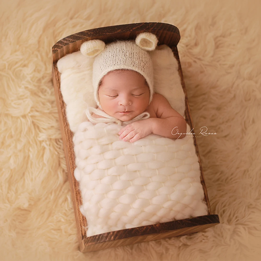 D&J New 45x40cm Handmade Acrylic Blanket Basket Stuffer Filler Newborn Infant Baby Photography Backdrops Photo Studio Props Mat