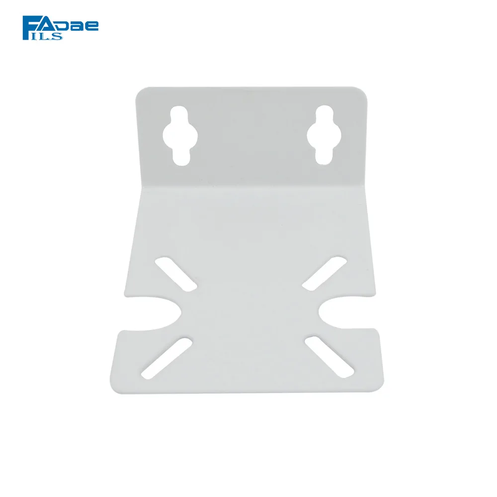 حامل تثبيت معدني عالمي مناسب مع مبيت فلتر مياه 10 بوصة و 20 بوصة