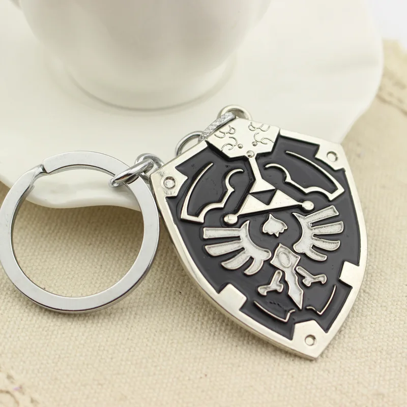 Anime Breath of the Wild Keychain Link Metal Key Chains Logo Car Keyrings Holder Cosplay Pendants Accessories Figure Doll