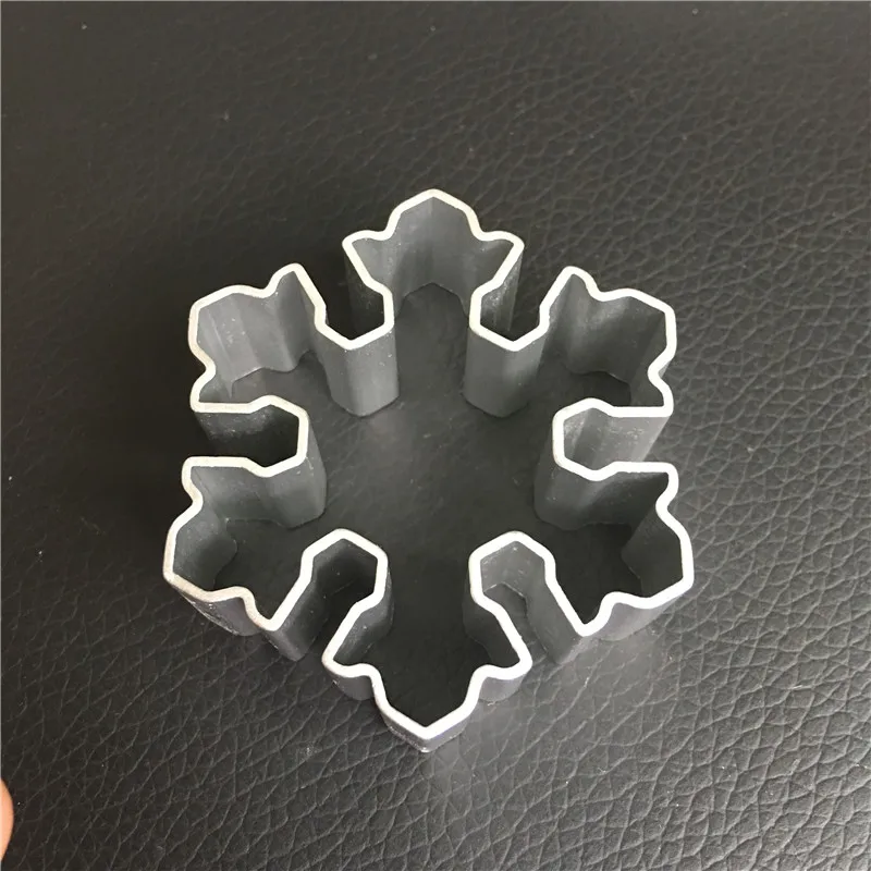 beautiful snowflake shape aluminium alloy cookies mold Cookie Cutter Biscuit Pastry tools