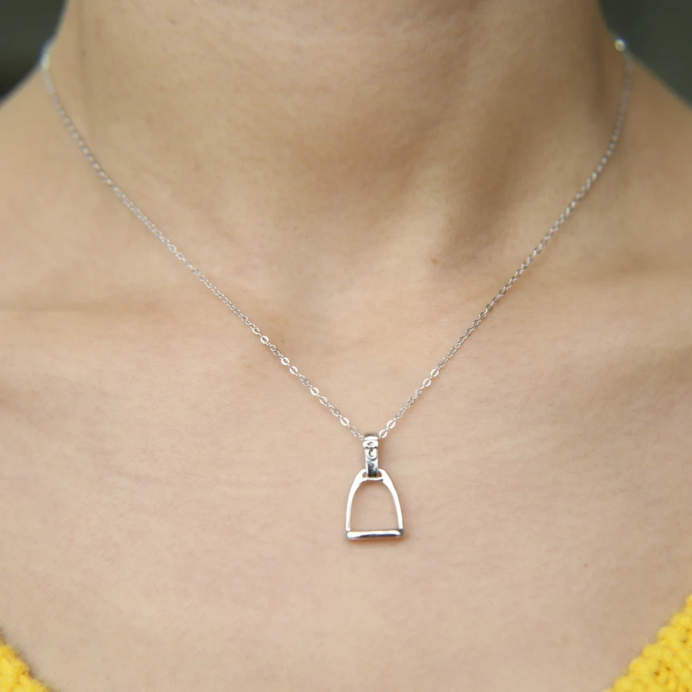 2018 horse lover sport design 925 sterling silver delicate pendant silver Stirrup equestrian necklace