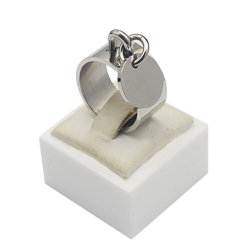 Fashion unique design Silver Color Brand Rings For men nobility Party Wedding dog pendant Rings Stainless Steel jewelry