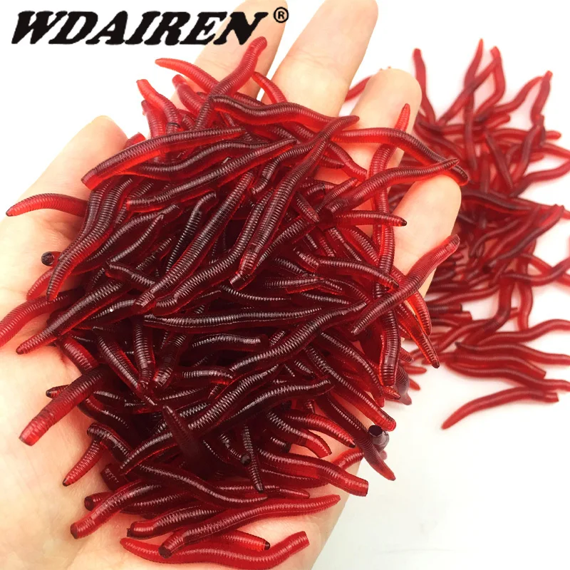 Vermes vermelhos Carp Fishing Lures, Soft Lures, sal, minhoca, Fishy Cheiro, Fishy Worms, Equipamento de Pesca Acessórios, 100pcs por lote