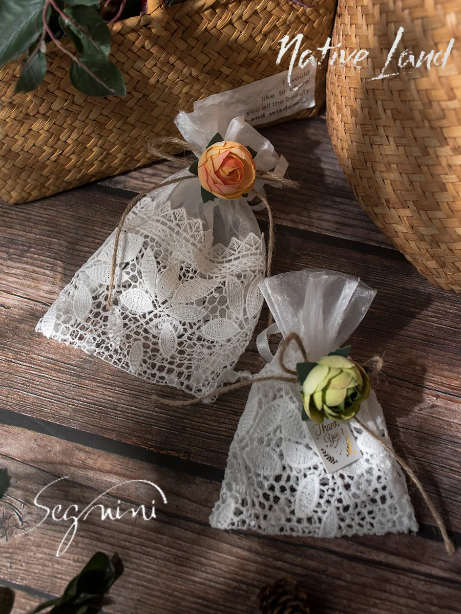 luxury white pure gift pouches wedding party faovors candy boxes with flower tags burlap decor jewelery packaging pouches decor