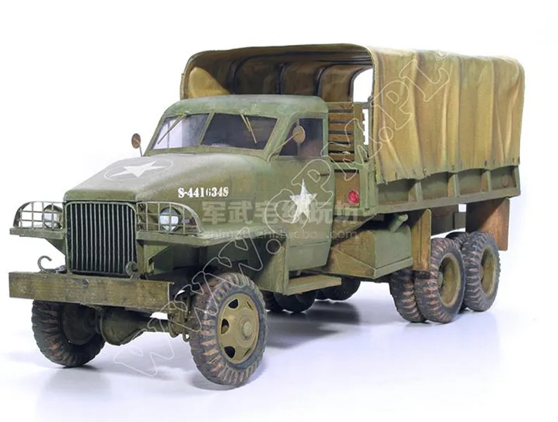 1:25 Scale American Studebaker US6 Military truck 3D Paper Model Kit