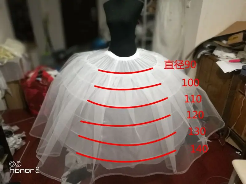 2018 New Hot Sell 7 Hoops Big White Petticoat Super Fluffy Crinoline Slip Underskirt For Wedding Dress Bridal Gown In Stock