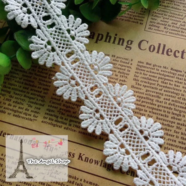 New 10 yards/lot 4cm refinement flower 100% cotton embroidery lace off white lovely water soluble lace trim ribbon