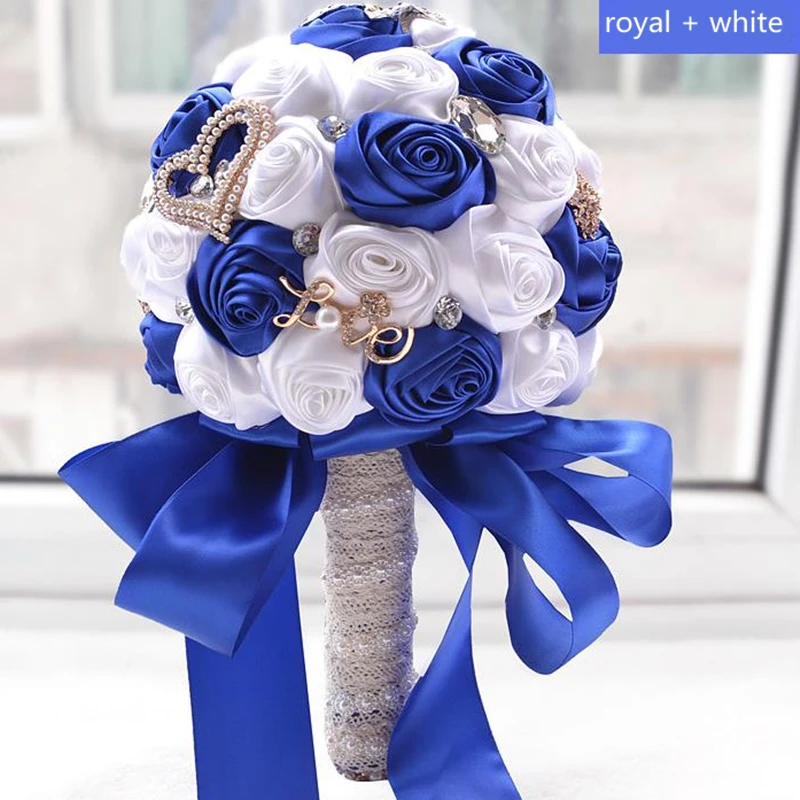 

Newest royal and white slik wedding flower bridal bouquets pearl heart bridal bouquet for wedding