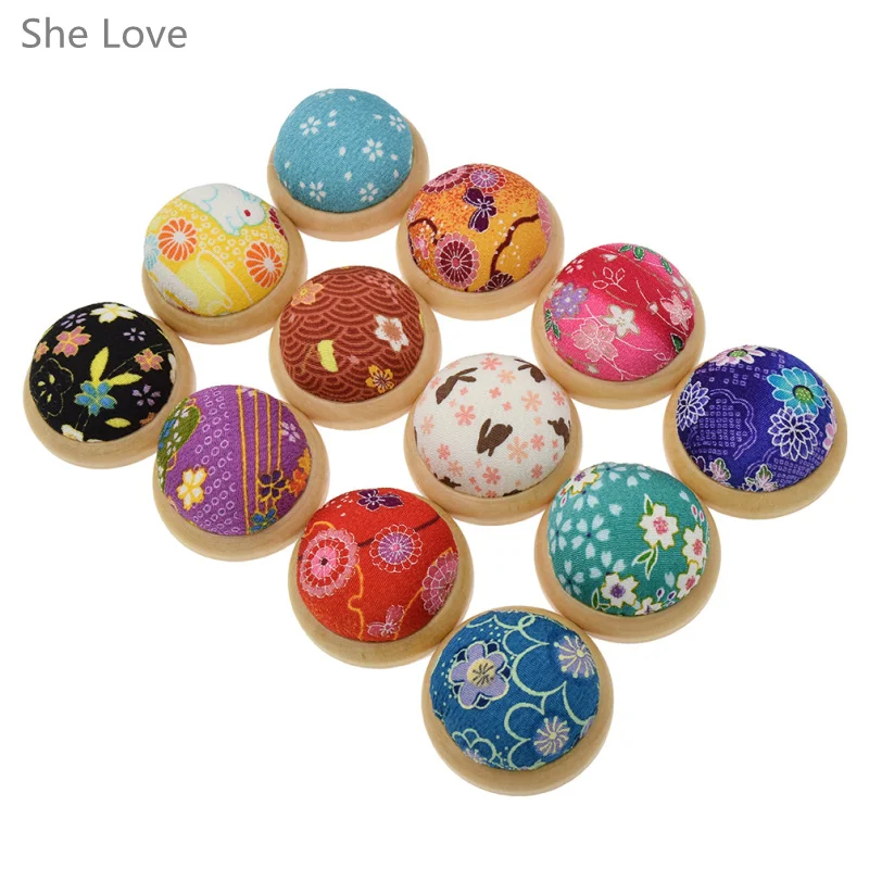 Chzimade Random Color Wooden Base Flower Printing Needle Pin Cushion Japanesee Style DIY Stitch Sewing Needlework Accessory