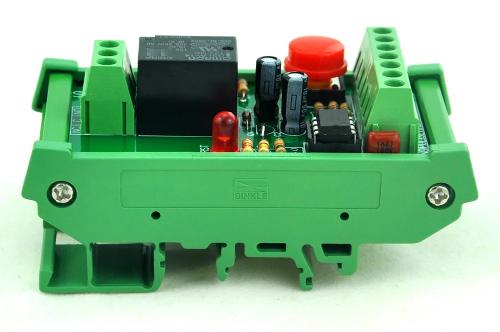 Din Rail Momentary-Schakelaar/Pulse-Signaal Controle Vergrendeling Spdt Relais Module, 5V