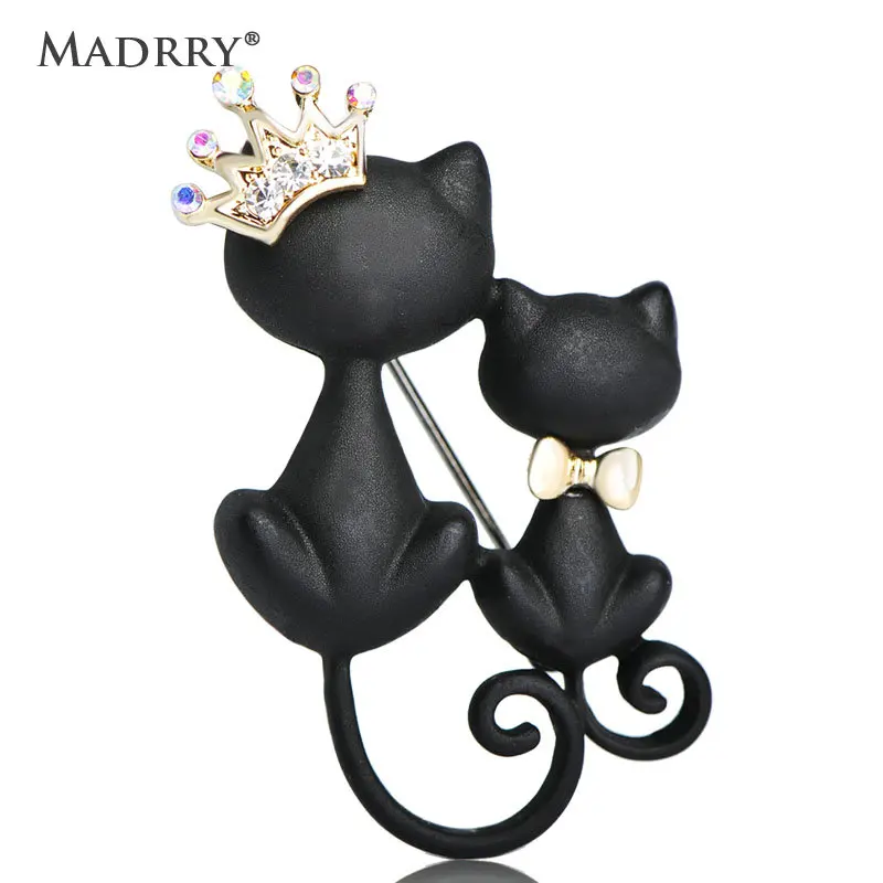 

Cute CP Cat With Crown Queen Brooches Gold Color Rhinestone Animal Broches For Kids Hijab Pins UP Shirt Collar Tips Jewelry