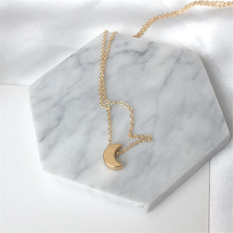 NK317 New Fashion Vintage Moon Pendant Tiny Chains Necklace for Women Jewelry Bijoux Minimalist Kolye Clavicle Collares Summer