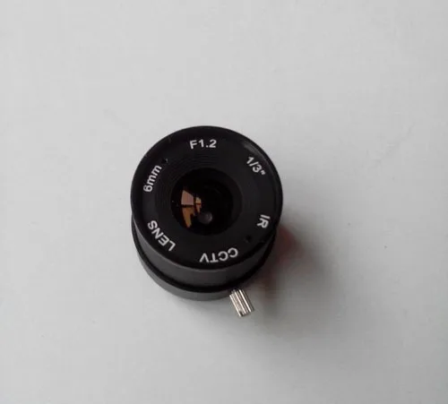 Gorąca sprzedaż F1.2 6mm 1/3 "CS do montażu na stałe IR KAMERA TELEWIZJI PRZEMYSŁOWEJ obiektyw