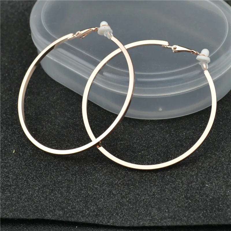 Clip Earrings for Women Without Piercing No Ear Holes Big Small Circle Gold Silver Black Plating Fashion Cute Temperament Girl