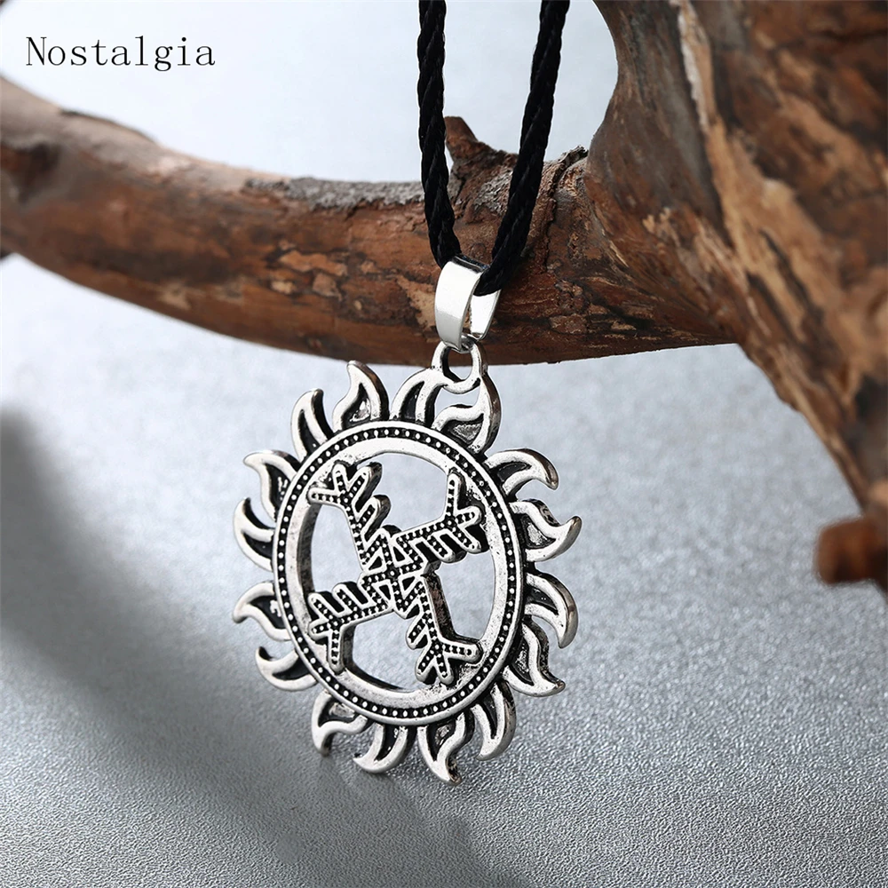 Kolovrat Slavic Amulet Wheel Pendant for Men Necklace Viking Rune FEHU ALGIZ Talisman Scandinavian Pendant Vintage Jewelry