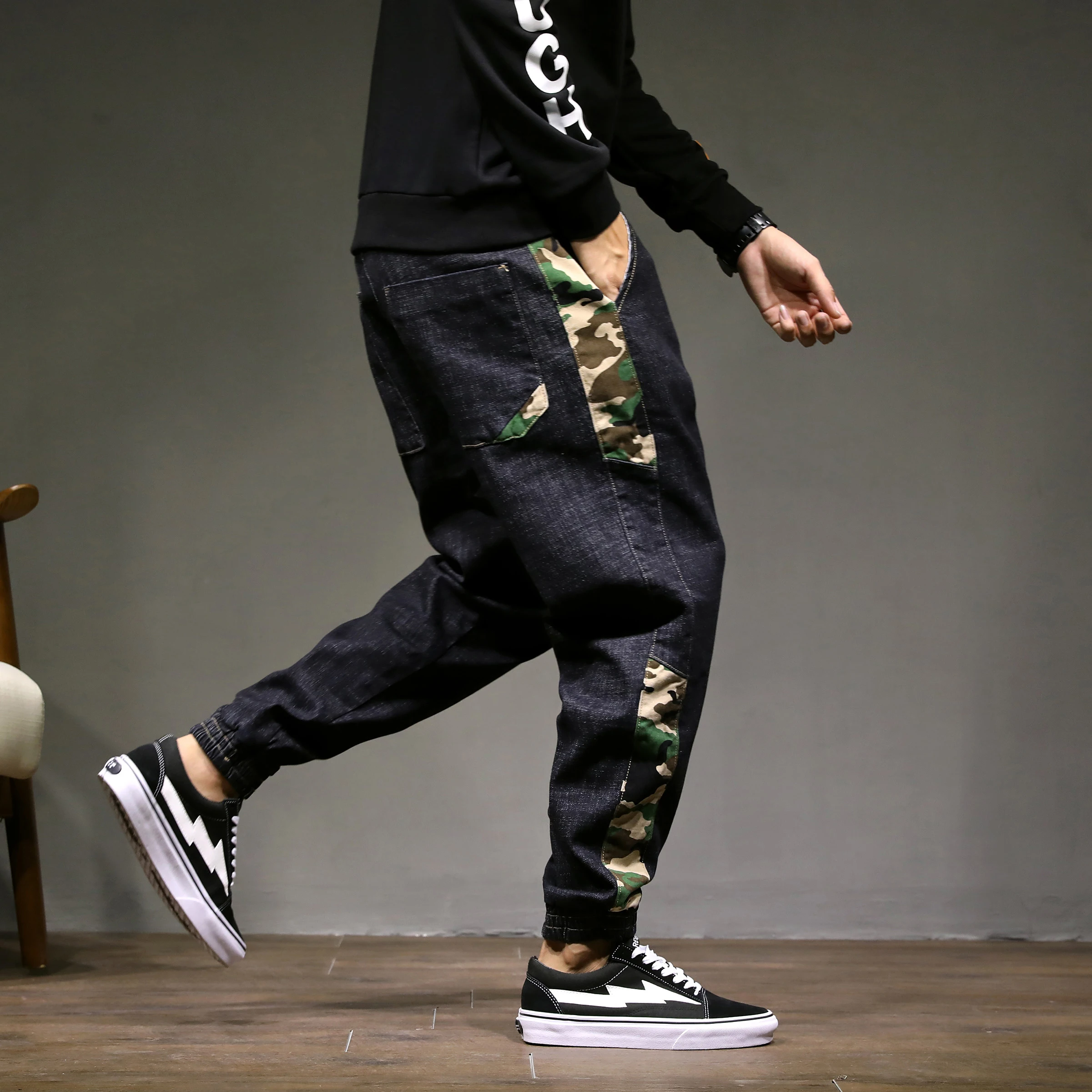 Autumn and winter Harlan jeans male elastic loose large size fat hip hop black camouflage feet wide leg trousers