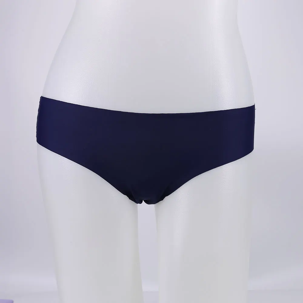 Culotte taille basse en soie glacée pour femmes, sous-vêtement Sexy, couleur unie, sans couture, Lingerie Ultra-fine pour dames