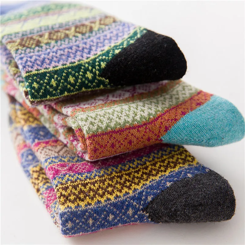 Winter New Products Warm Thicken National Wind Women\'s Wool Medium Tube Socks Factory Wholesale 5 Pairs