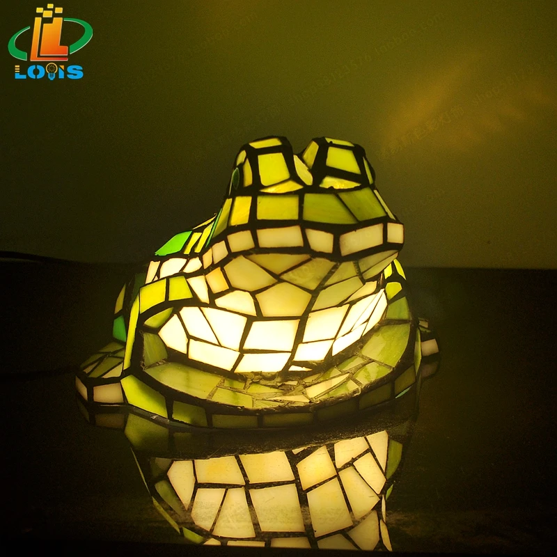 New European Frog Night Light Bedroom Study Bar Glass Green Insect Lighting Fashion Art Tiffanylamps Children\'s Sleep Bed Light